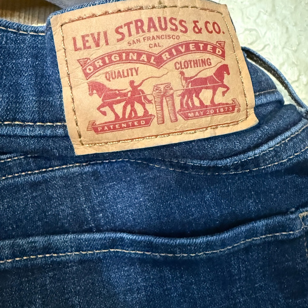 Classic Blue Women's Boot Cut Jeans